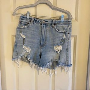 Abercrombie & Fitch 4 inch High Rise Short
